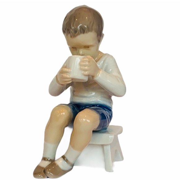 Bing Grondahl figurine 1713 Denmark Copenhagen boy